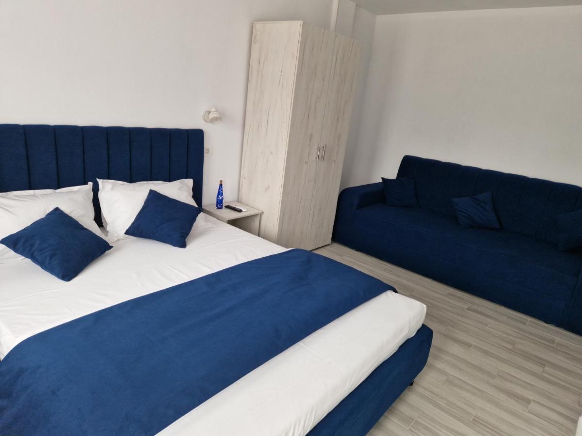 Yuka Hotell Vama Veche Eksteriør bilde
